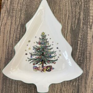 Christmas time Nikko Christmas Candy Dish 11’